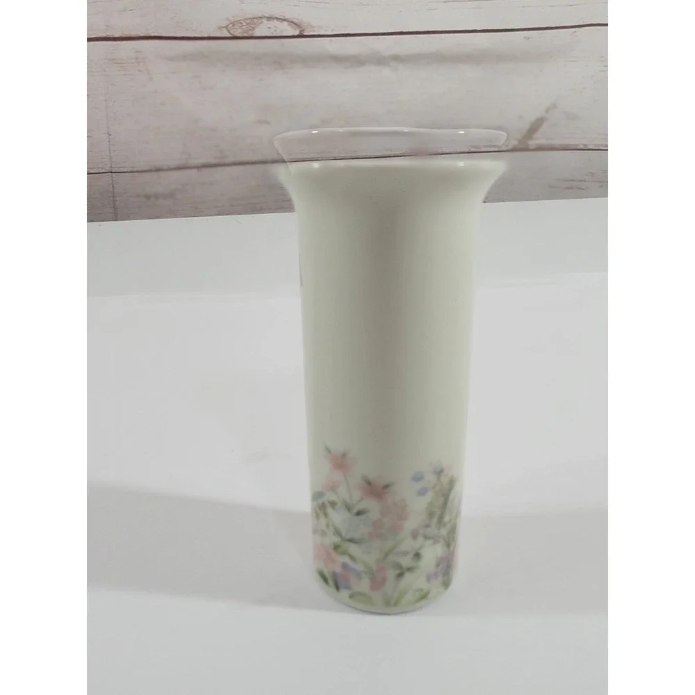 Bud Vase White Floral Butterfly Porcelain Japan 5.75